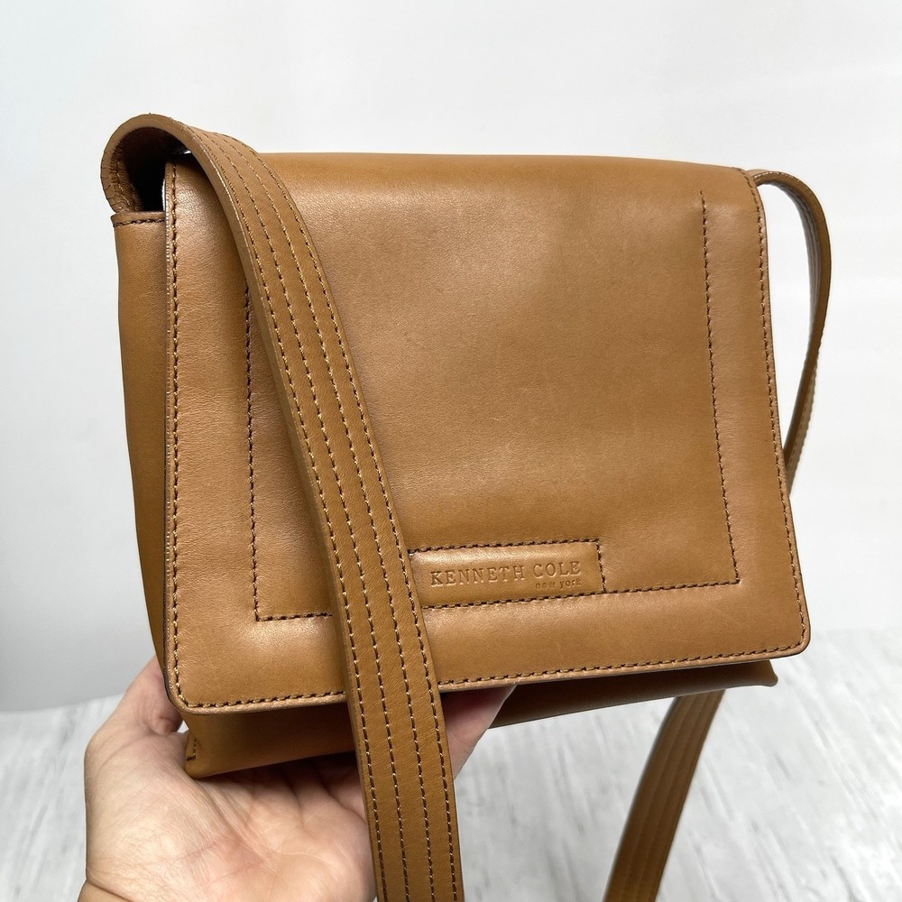 Kenneth Cole New York Women's Small Tan Soft Leather Crossbody Shoulder Bag